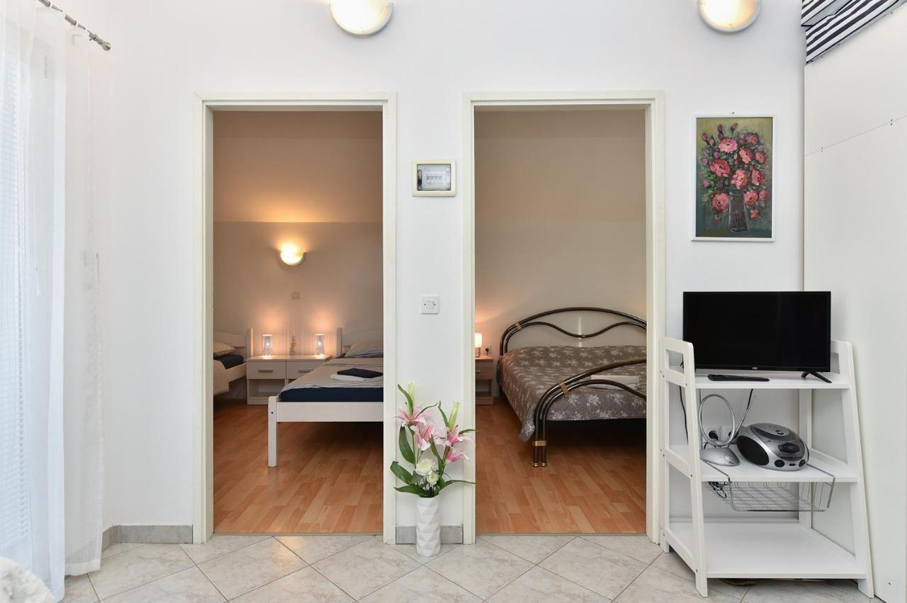 Apartment Mladen 1860 เมดูลิน ภายนอก รูปภาพ