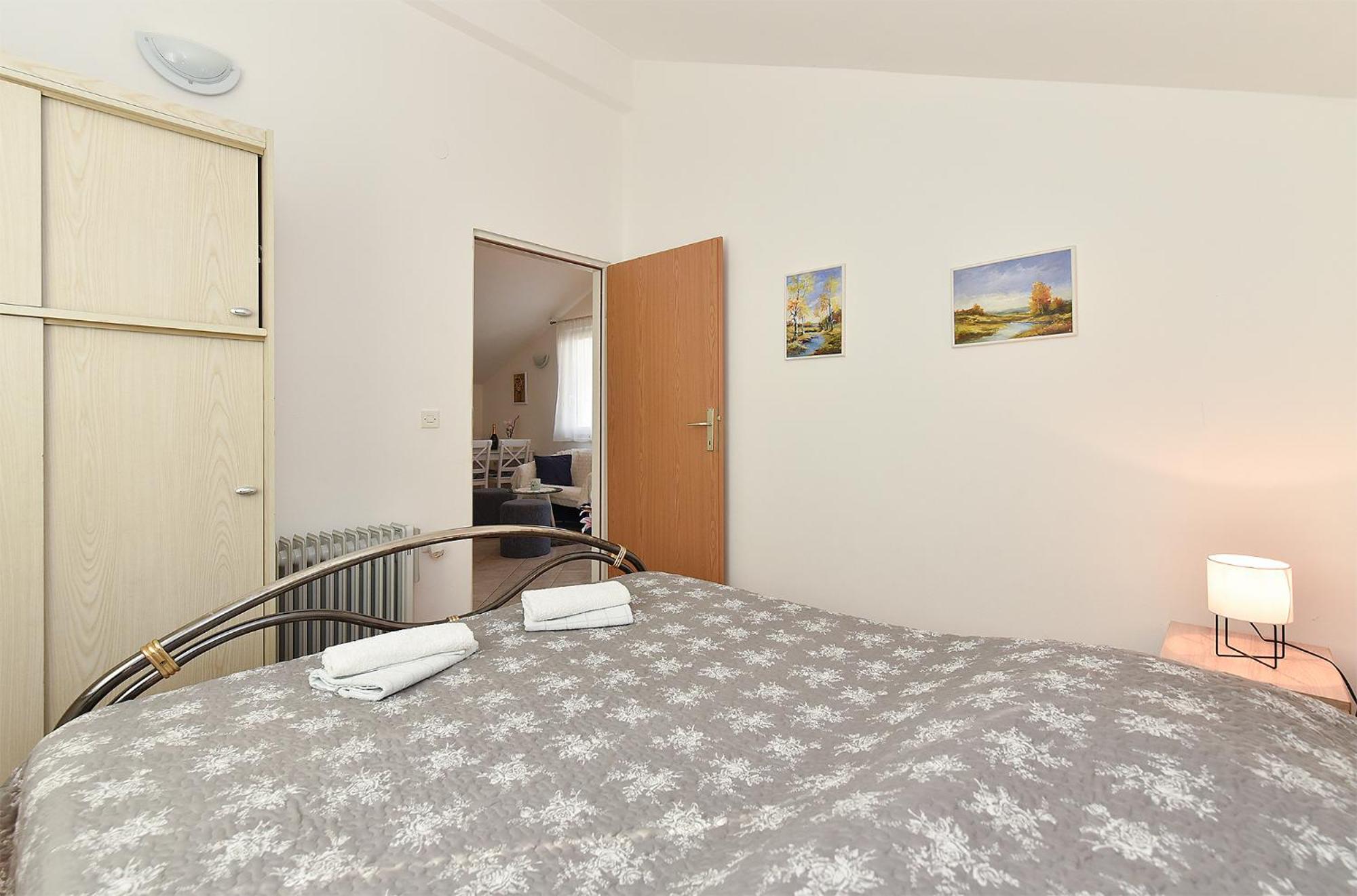 Apartment Mladen 1860 เมดูลิน ภายนอก รูปภาพ