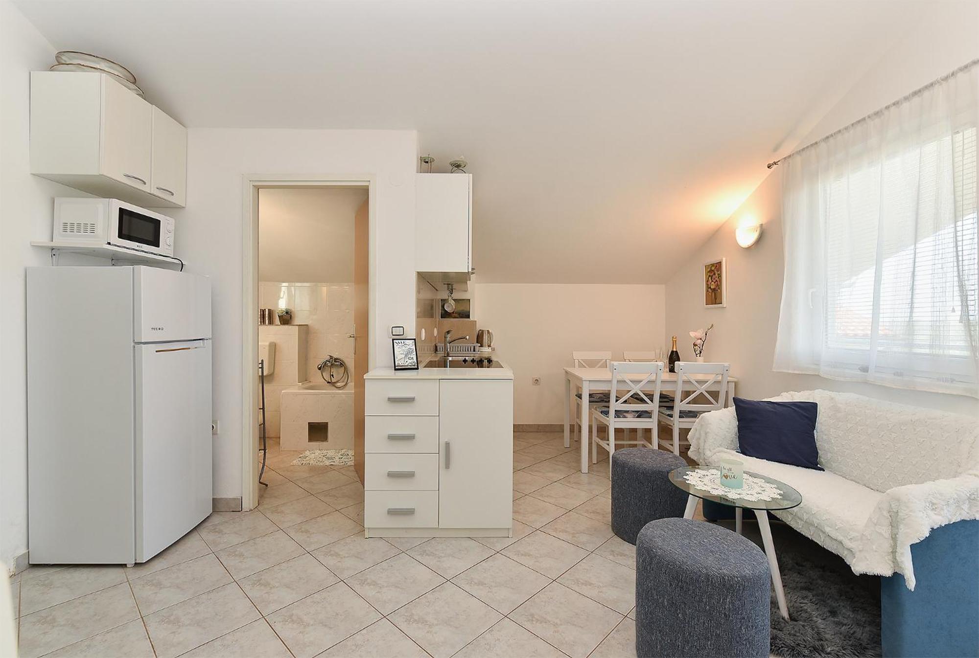 Apartment Mladen 1860 เมดูลิน ภายนอก รูปภาพ